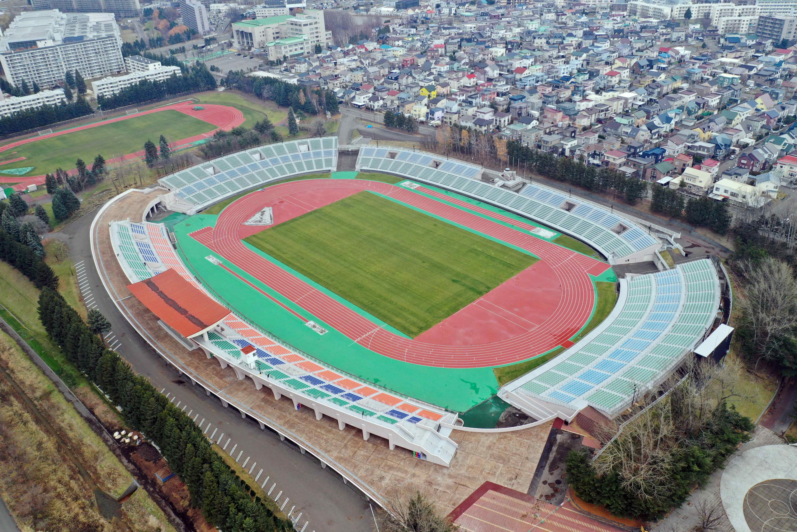 厚別 公園 競技 場